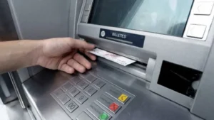 El 61% de los argentinos dice que sus ingresos se agotan antes del día 20