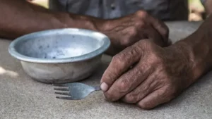 El Gobierno proyecta un nuevo recorte para el programa alimentario
