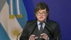 Un consultor advirtió sobre la pérdida de imagen de Milei a 14 meses de las elecciones de 2027