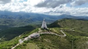 La Virgen del Valle más grande del mundo